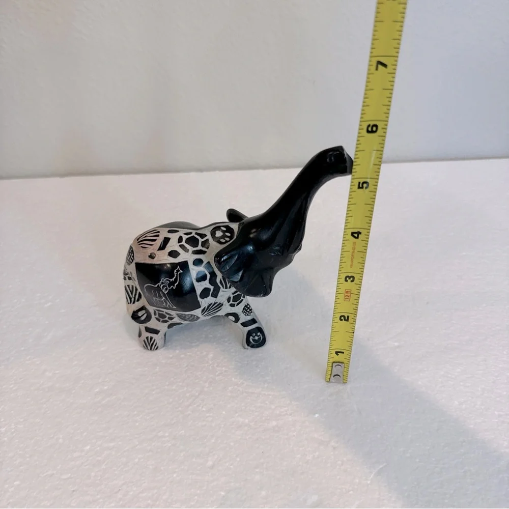 Walt Disney World Animal Kingdom Soapstone Elephant  6 inches - Picture 7 of 7